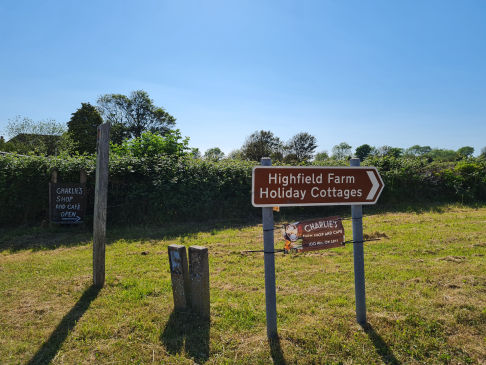 Sign to shop